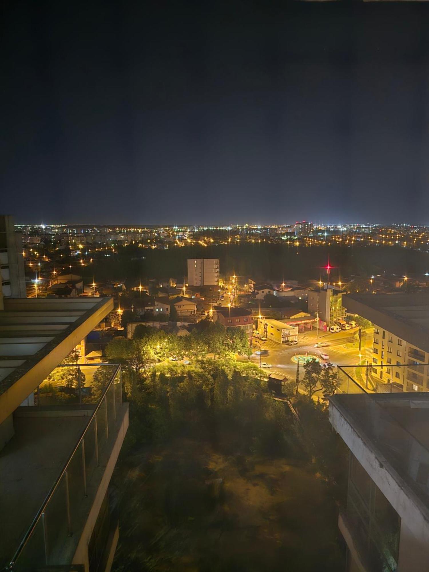 Sunrise - Lake&park View- Underground Parking * Bucureşti