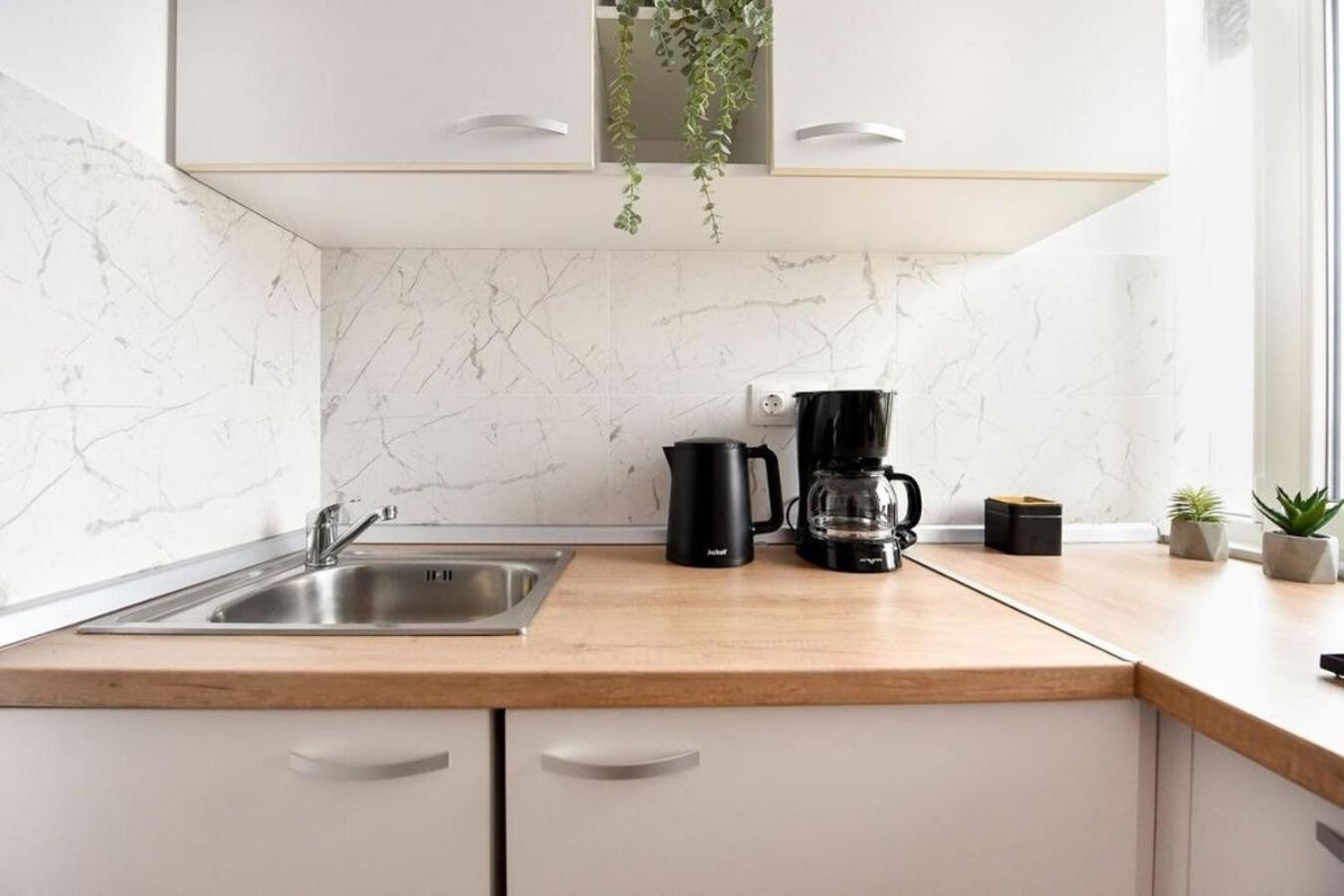 Apartamento White Heaven Hideout Bucareste