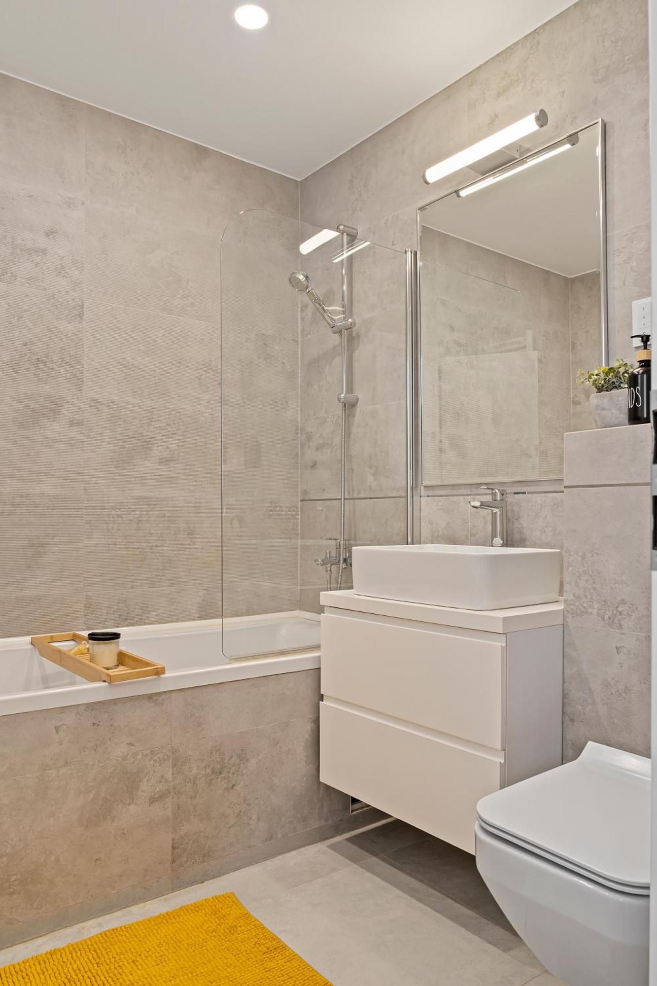 Parliament Retreat - Urban Hideaway Apartment