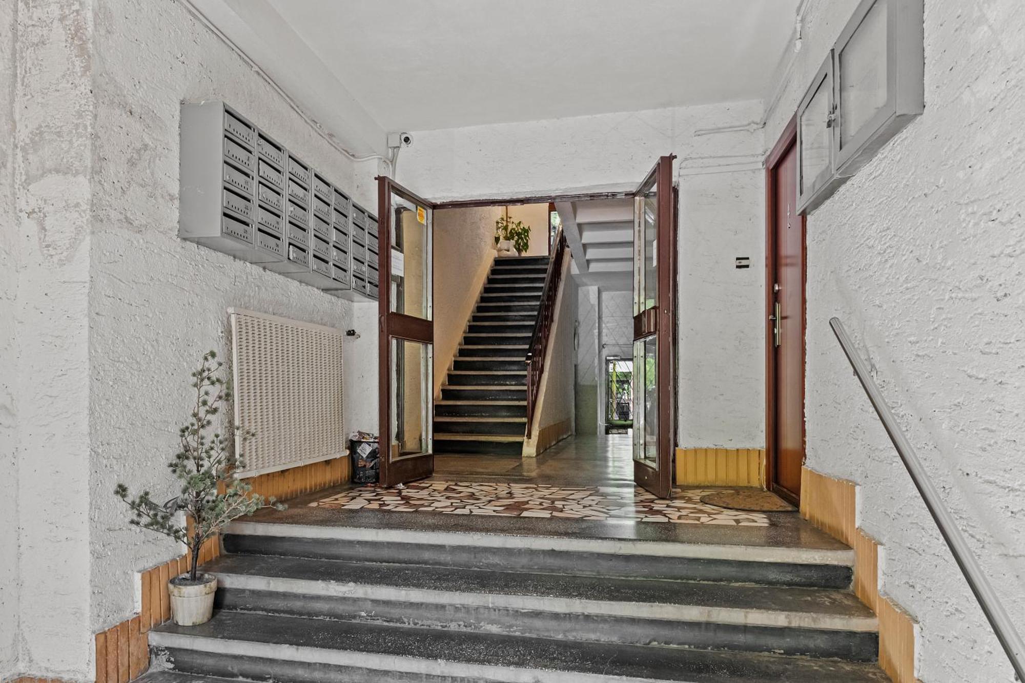 Parliament Retreat - Urban Hideaway Apartment *