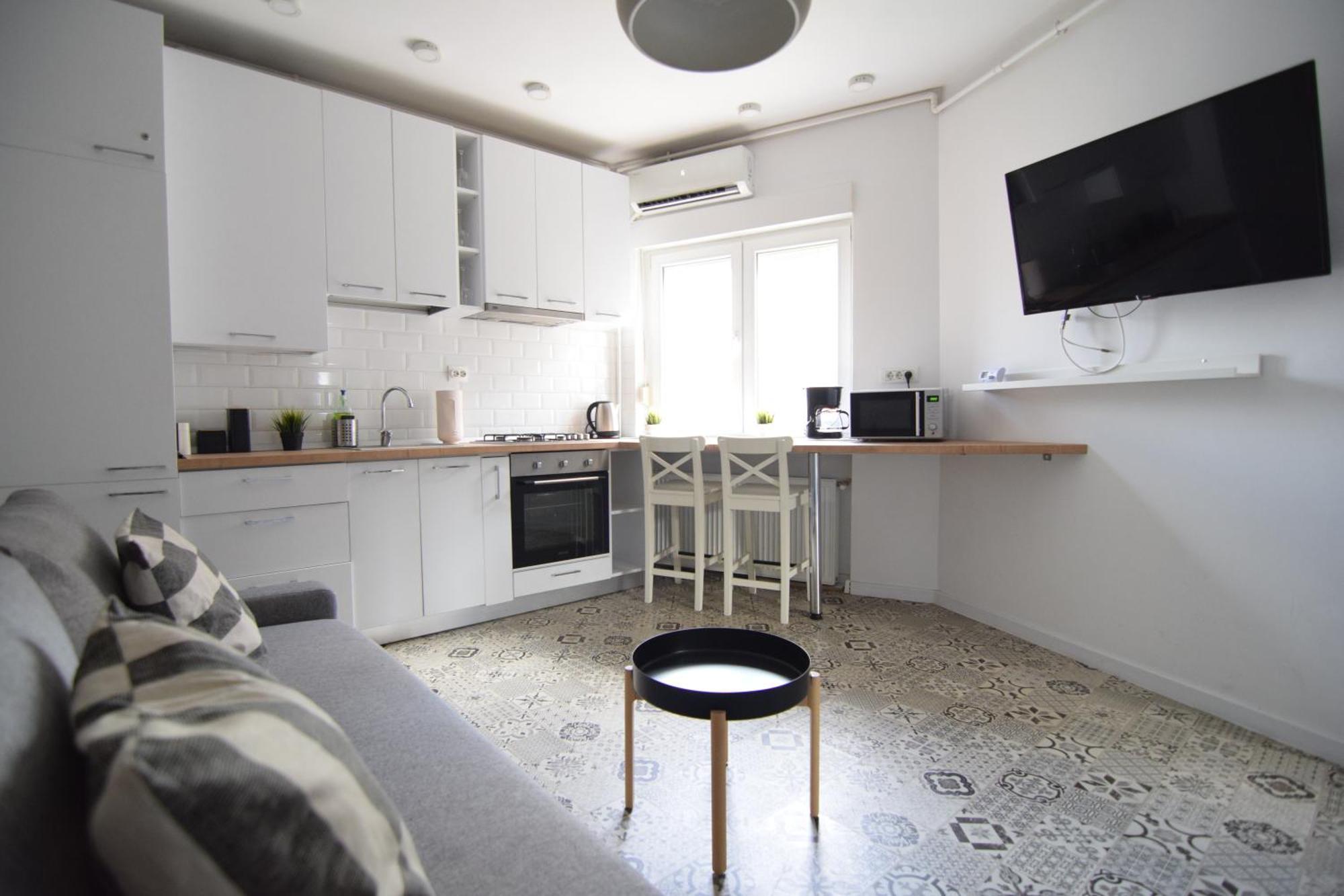 Apartment In The Old Bucharest