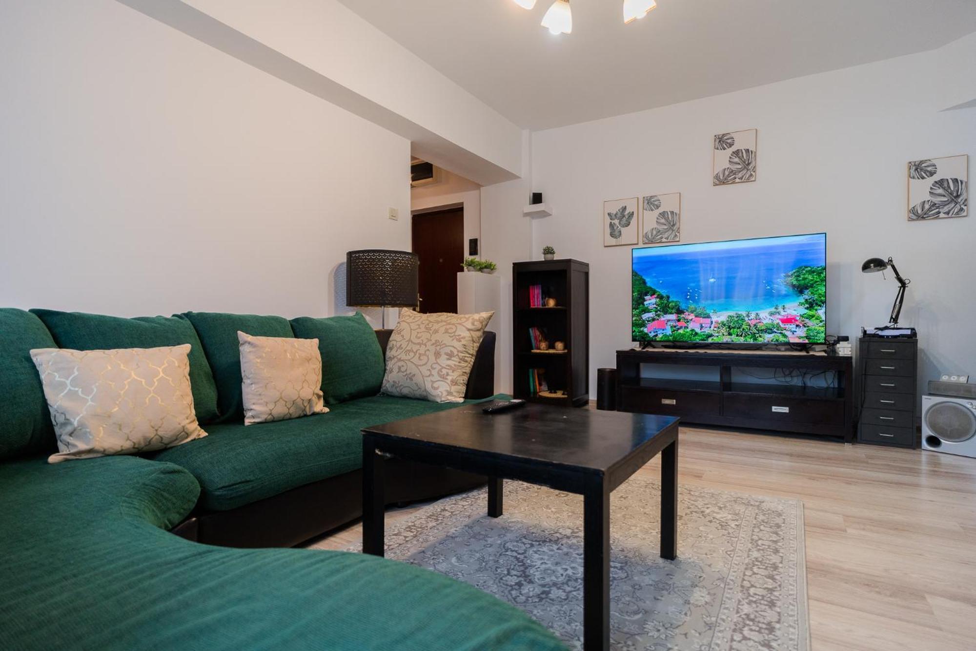 Apartament Spacious Near City Center
