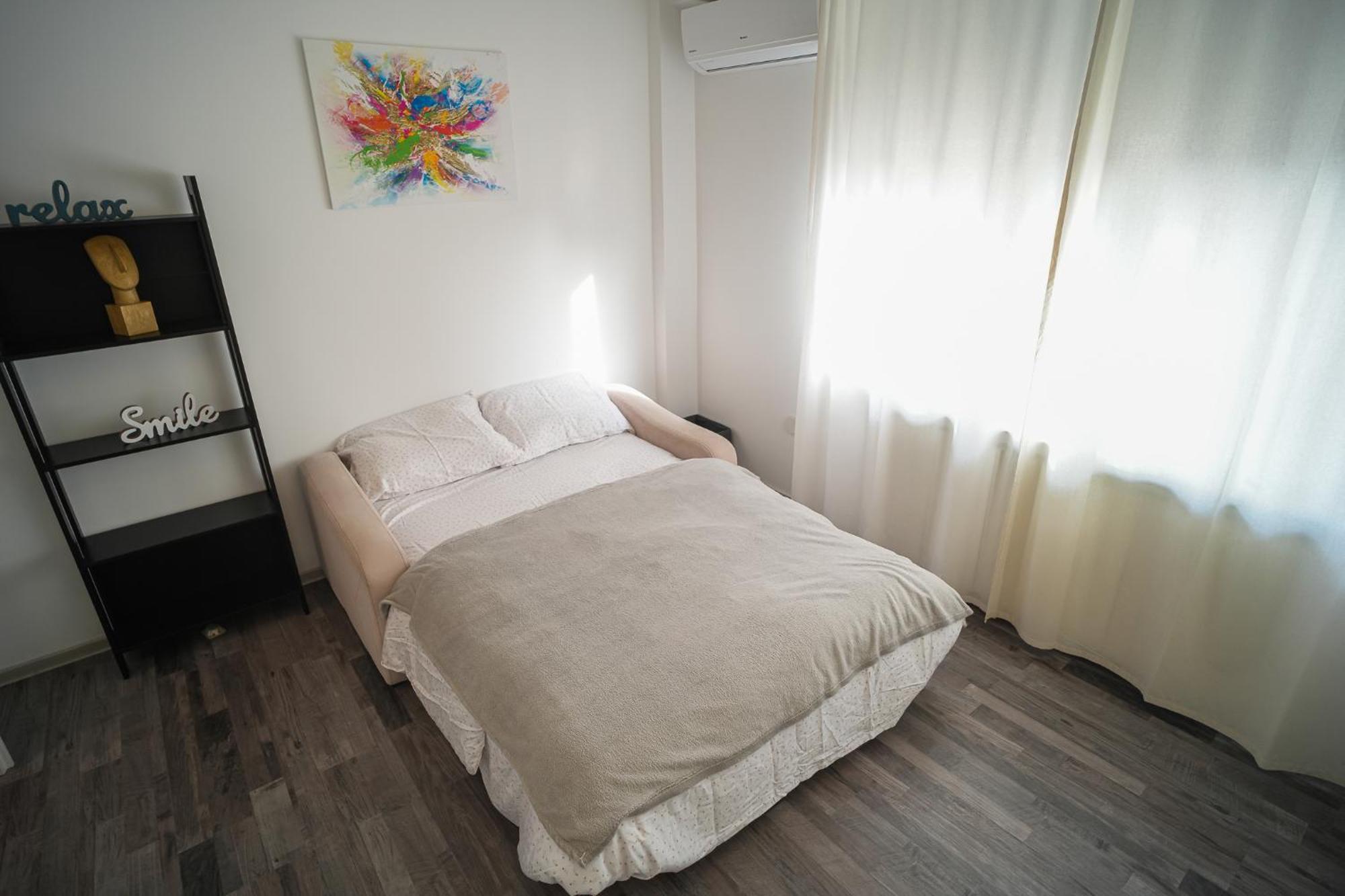 Apartment Penthouse With Huge Rooftop Terrace & View Bucharest