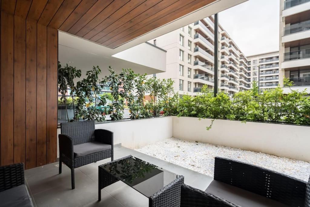 Soft Cloud 1br In Business Area * Bucharest