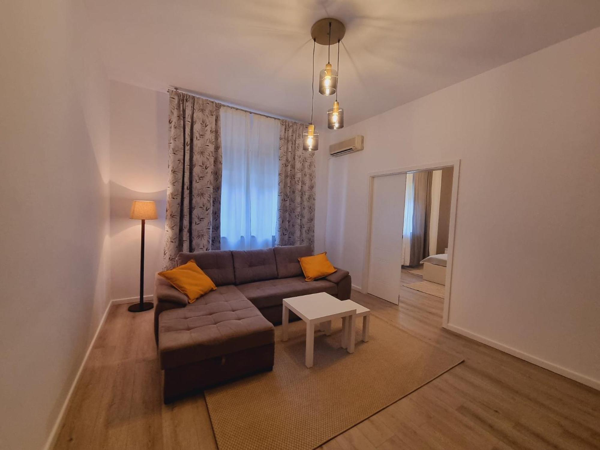 Apartment Victoriei Downtown 91-93 Bucharest