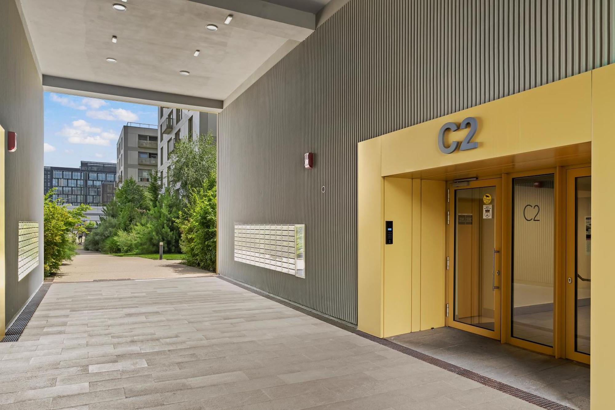 Apartamento Mido Bird Luxury With Private Parking & Self Check-in Bucareste