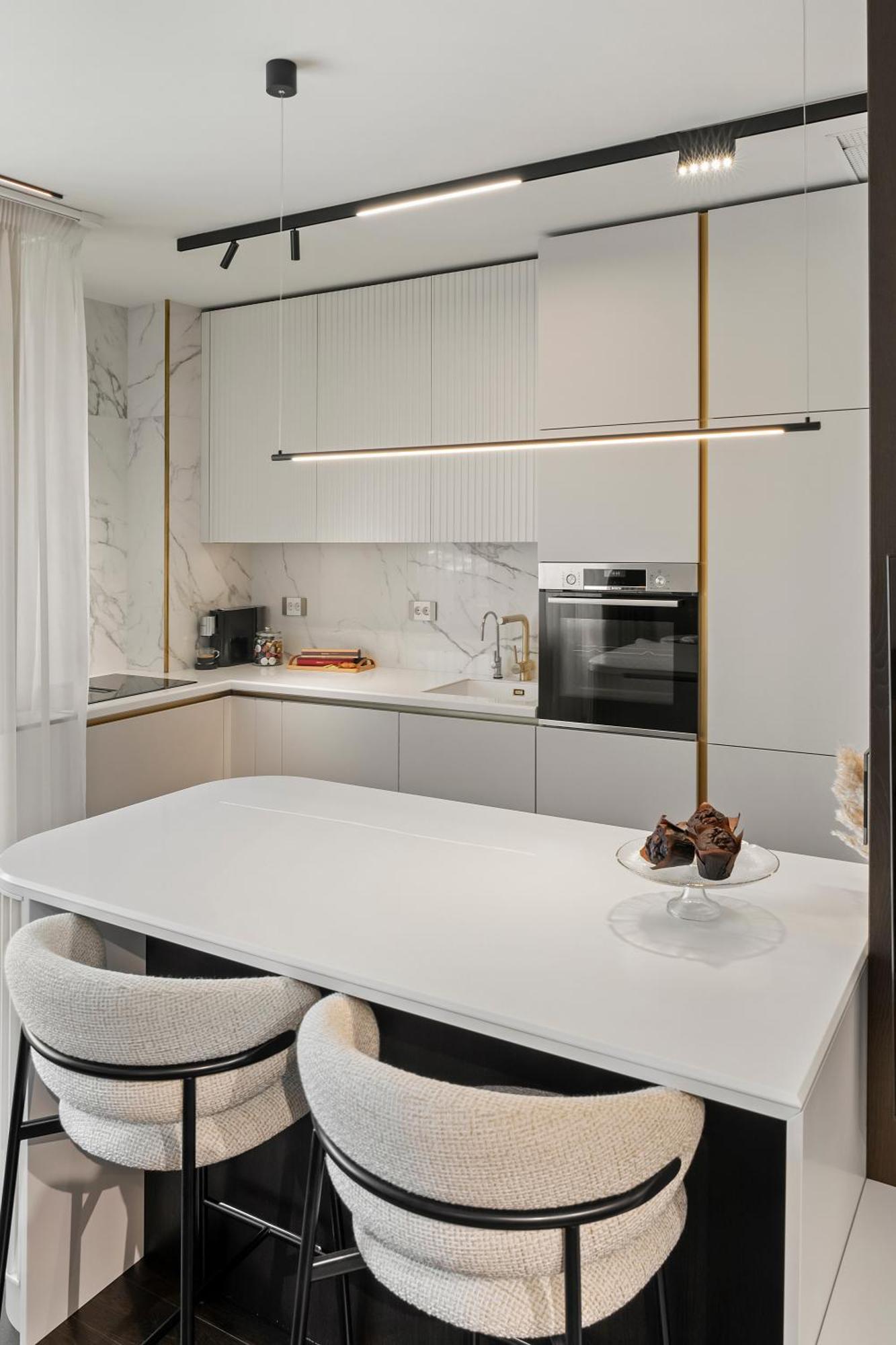 Apartamento Mido Bird Luxury With Private Parking & Self Check-in *