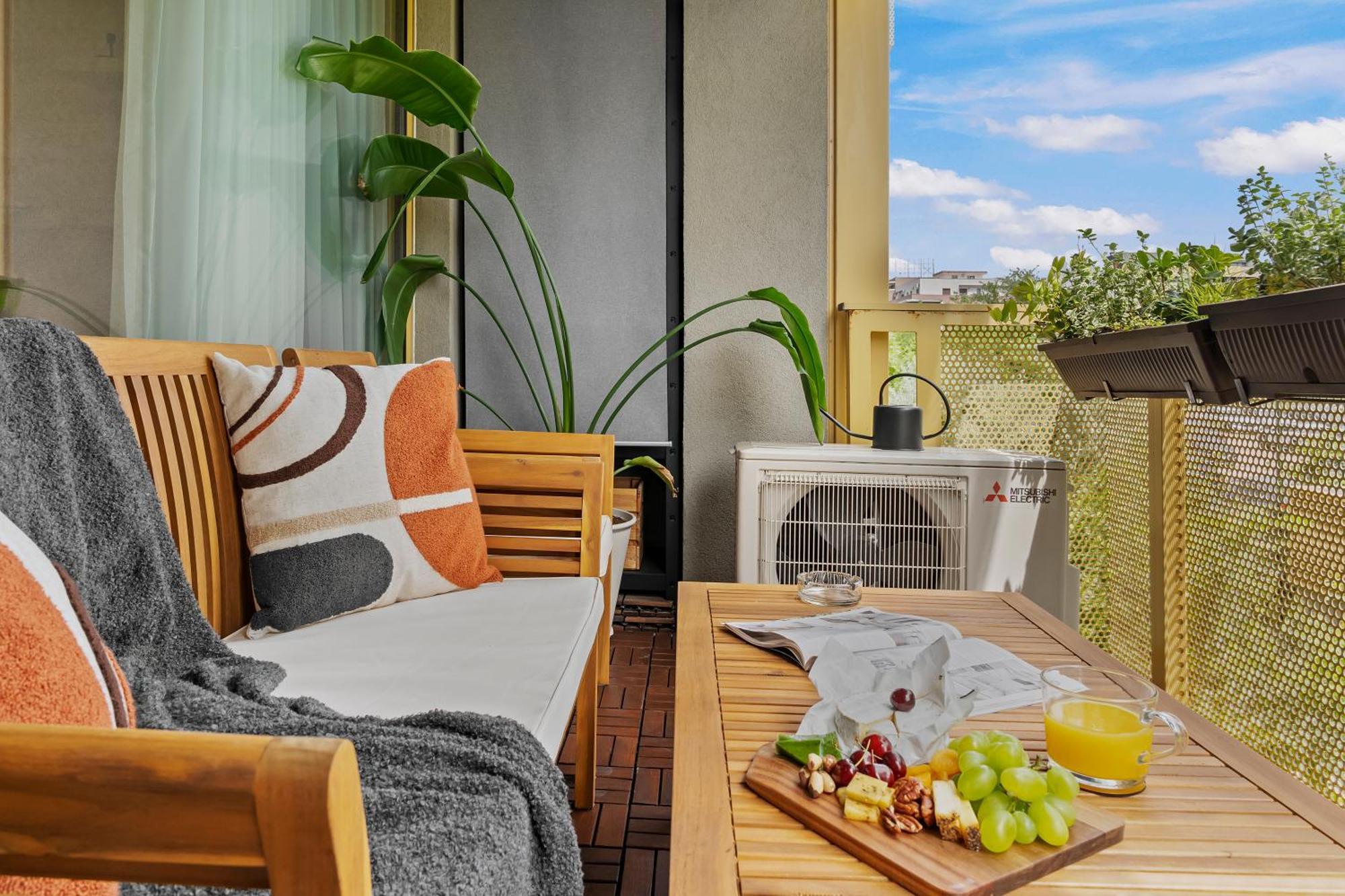 Apartamento Mido Bird Luxury With Private Parking & Self Check-in