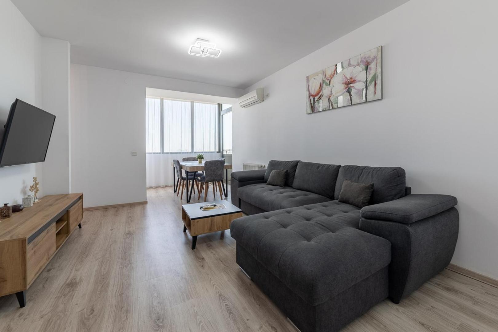 Monaco Grand By Citybookings