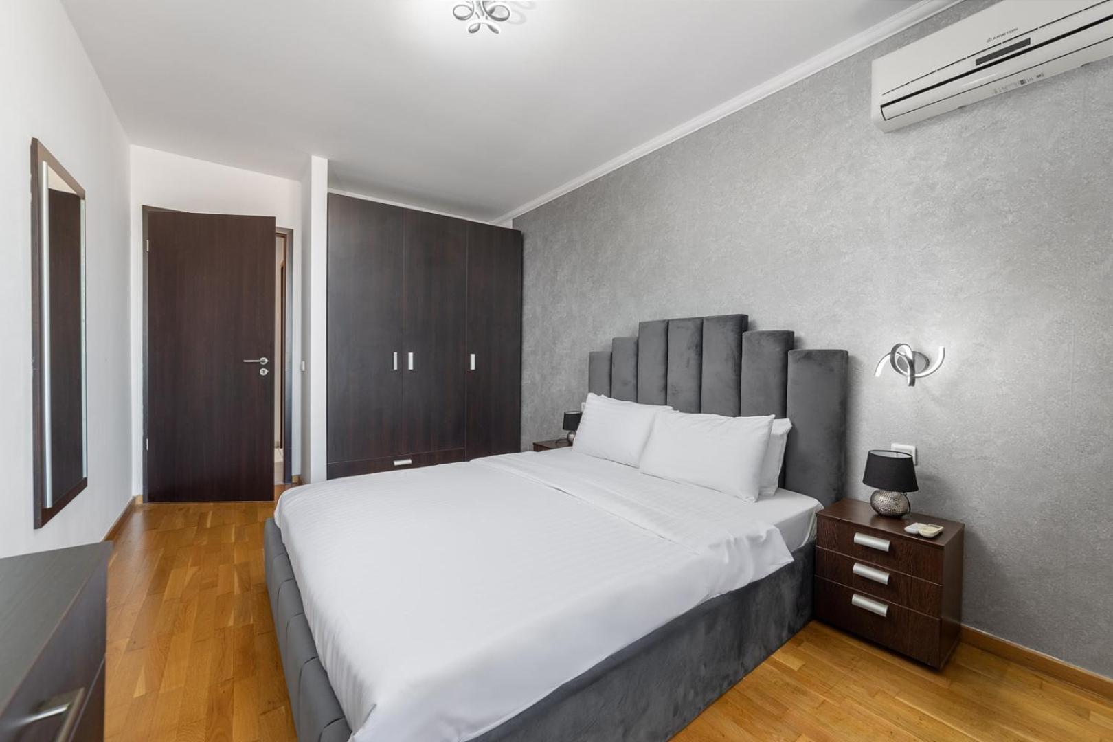 Monaco Grand By Citybookings Apartment