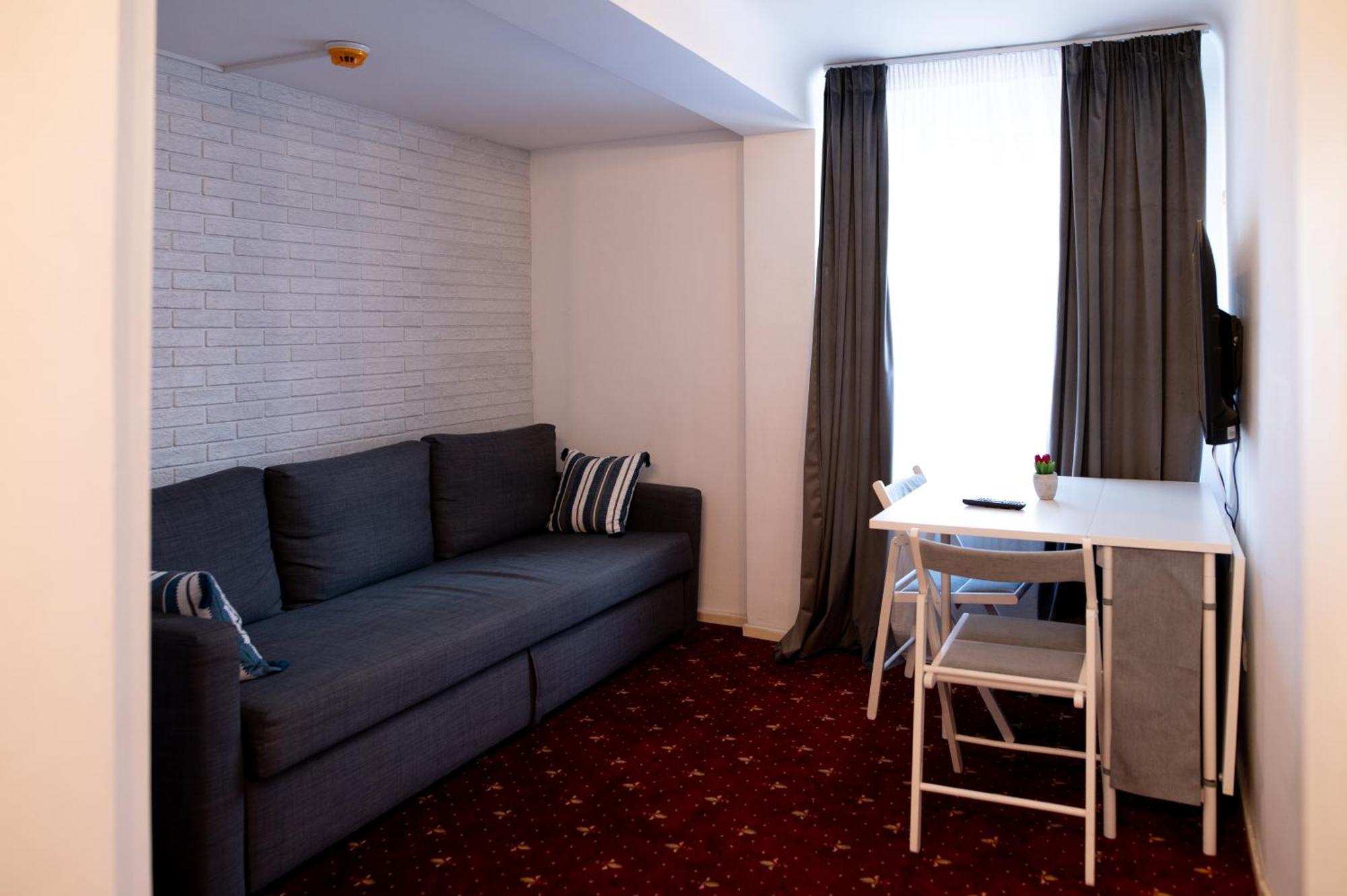 Moise House - Kosher 3* Bucureşti