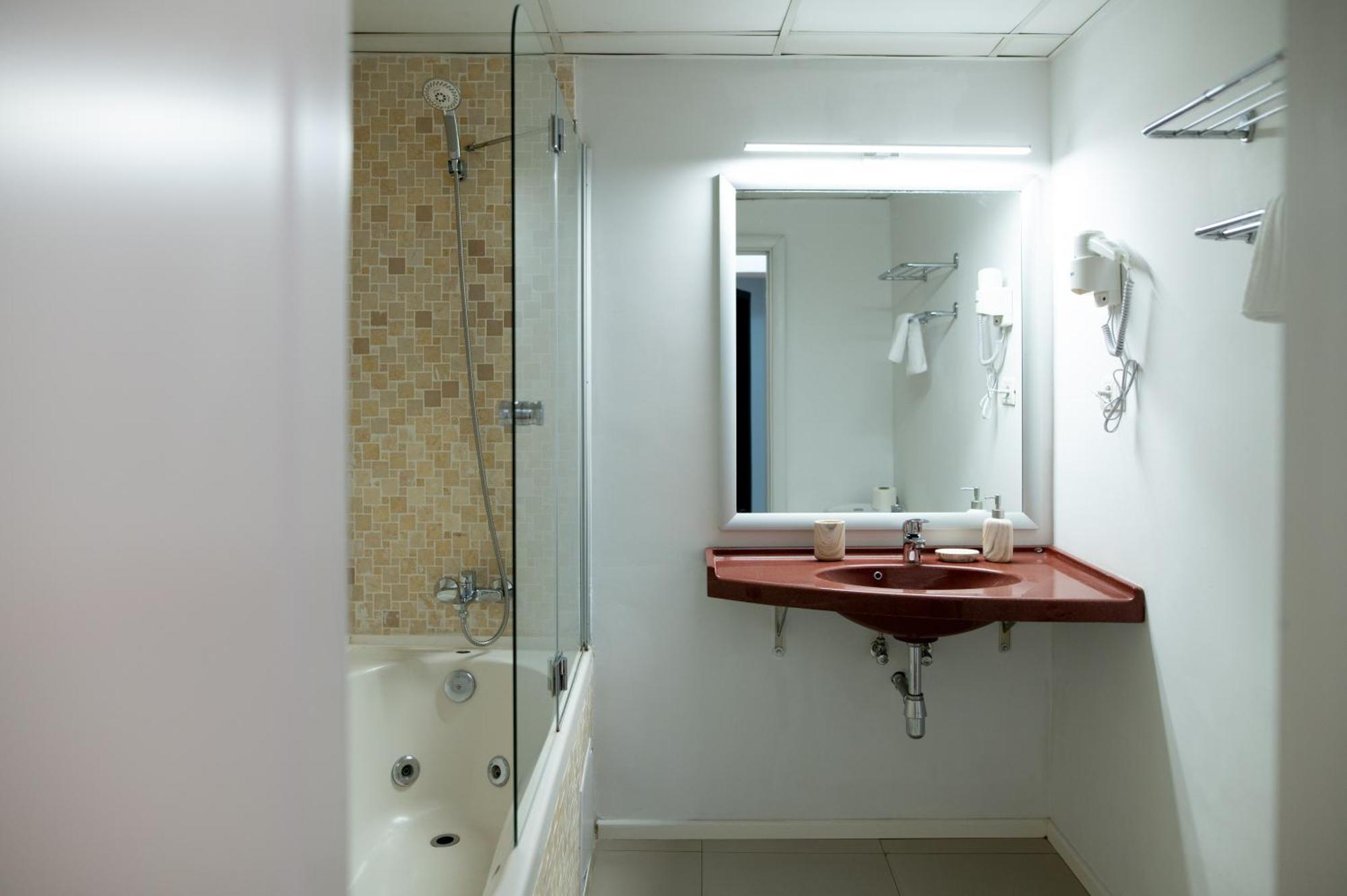 Moise House - Kosher 3* Bucureşti