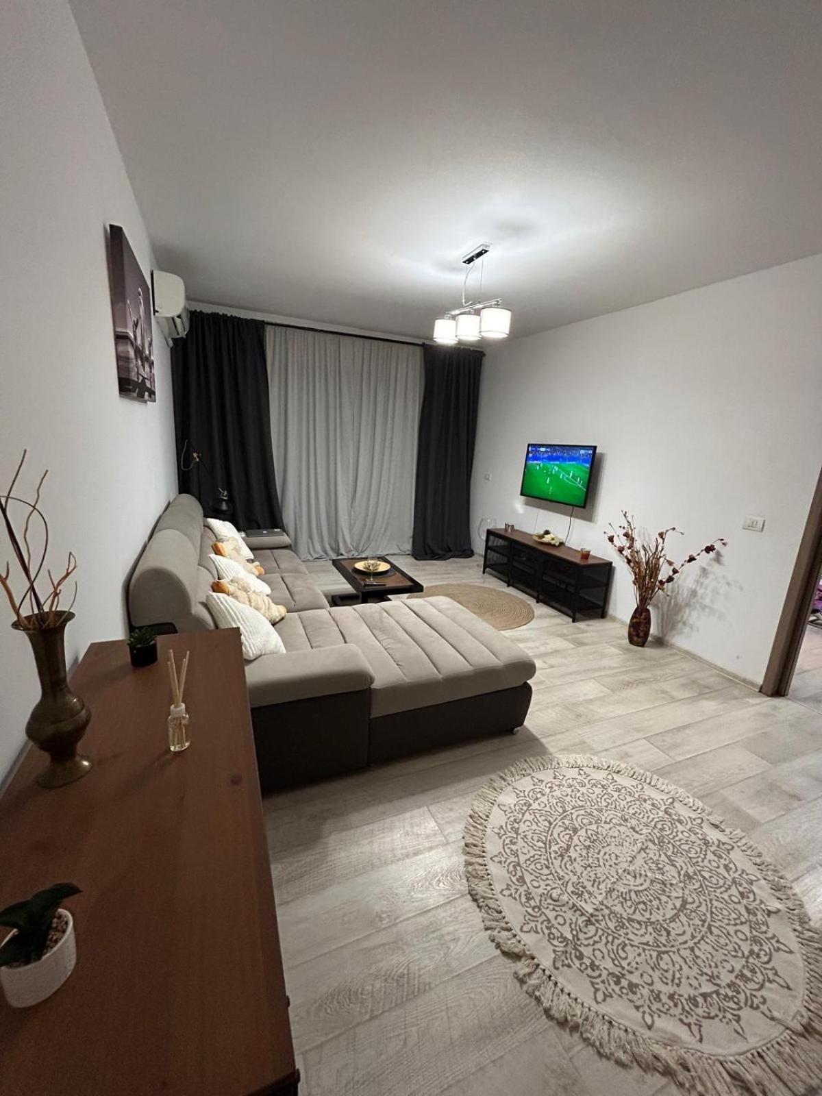 Apartment Cozy 130e By Plaza Bucharest