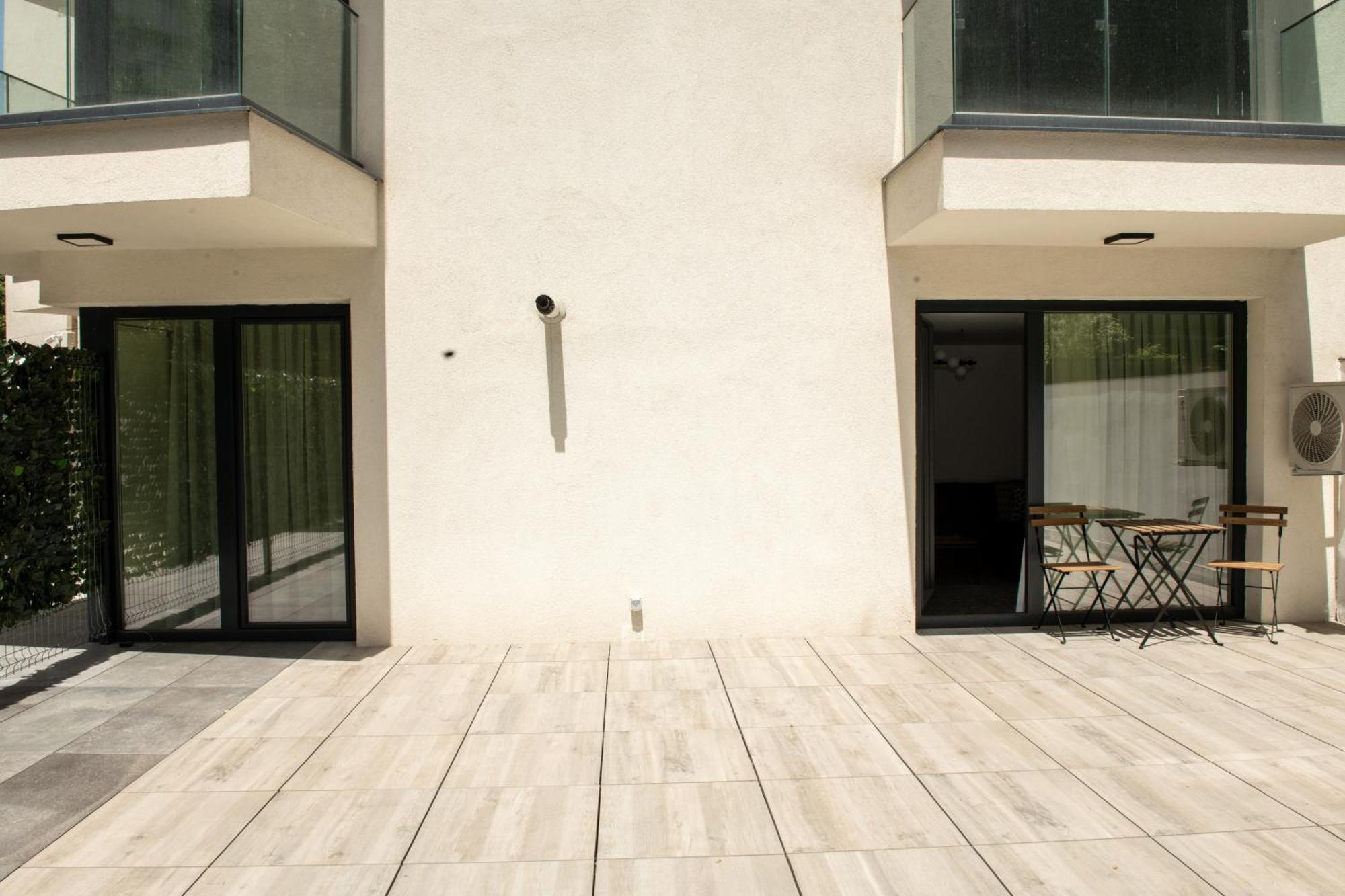 V25appartments *