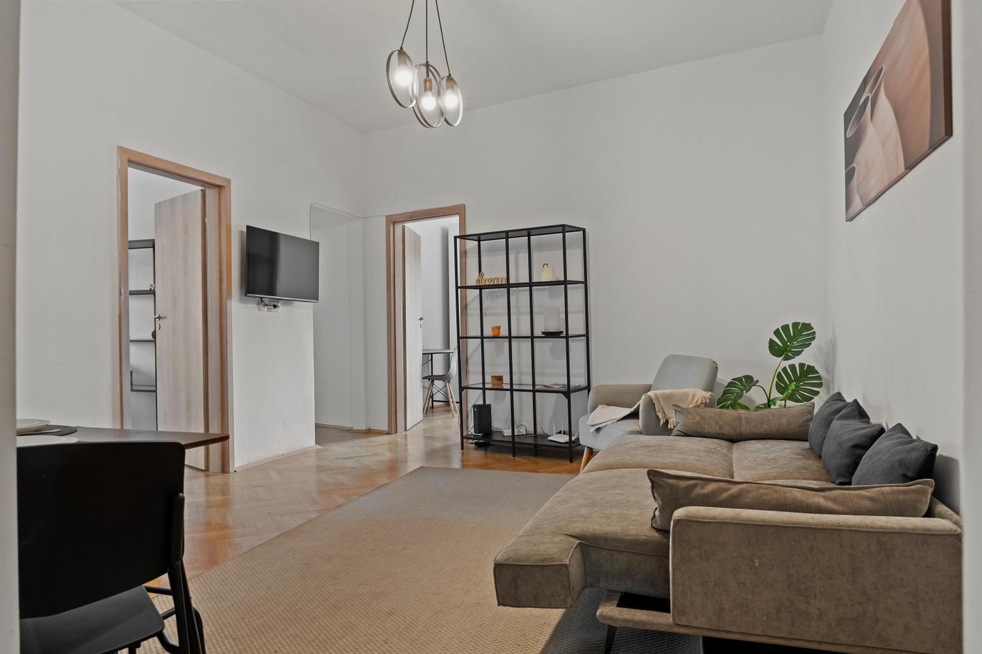 Ultracentral Dreamland 3 Bdrm Bucharest
