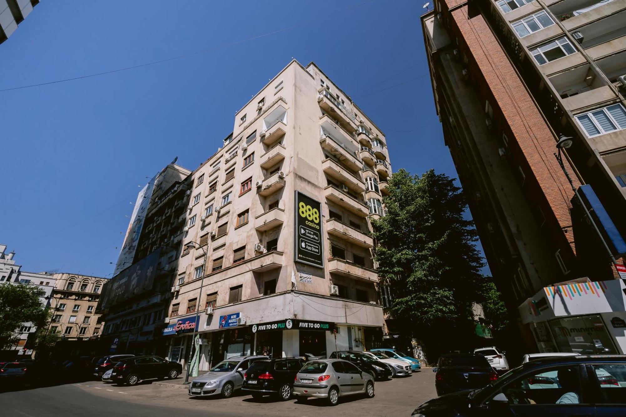Apartamento The Artist National Theatre