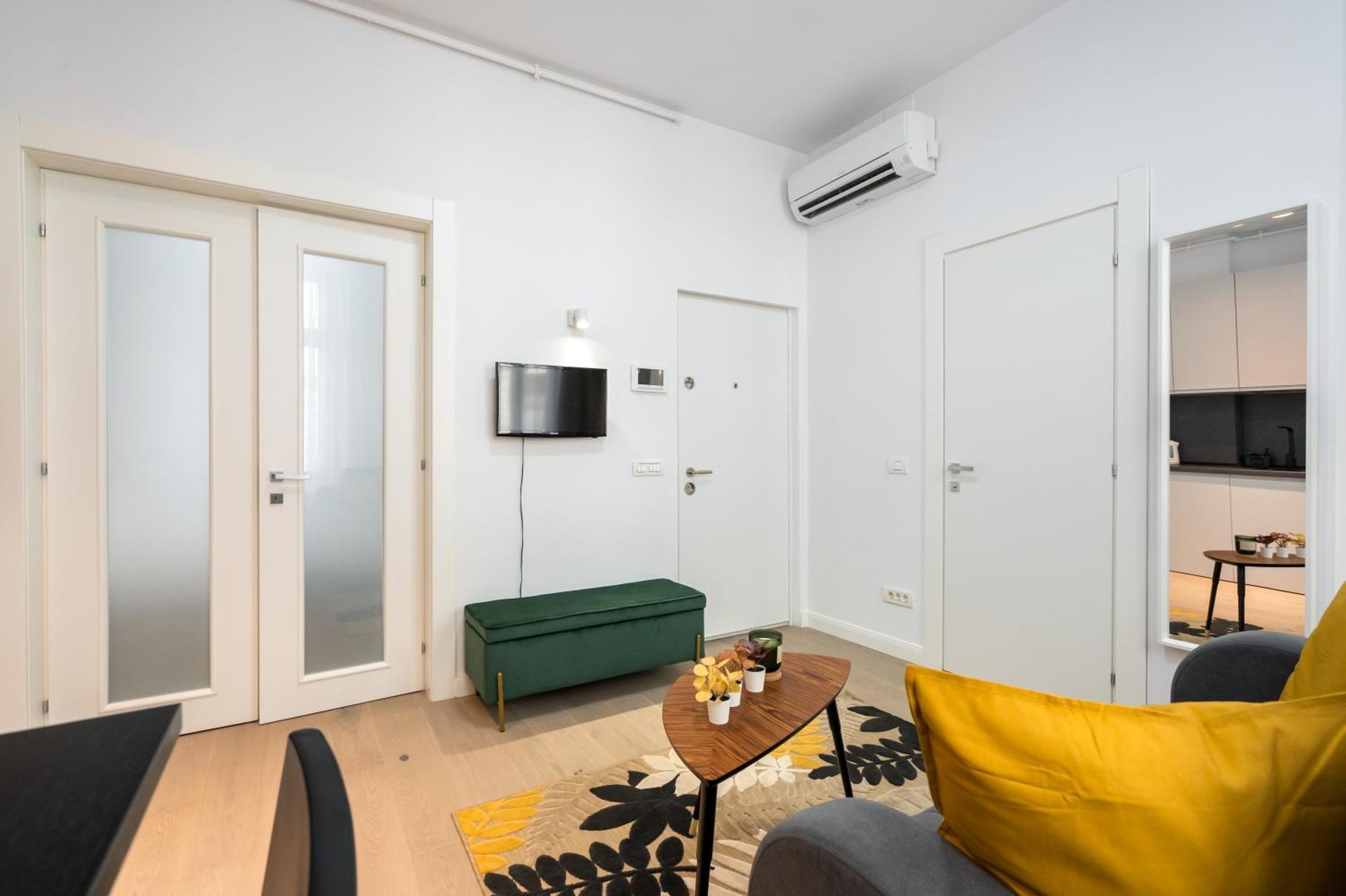 Via Romana Apartment Bucharest