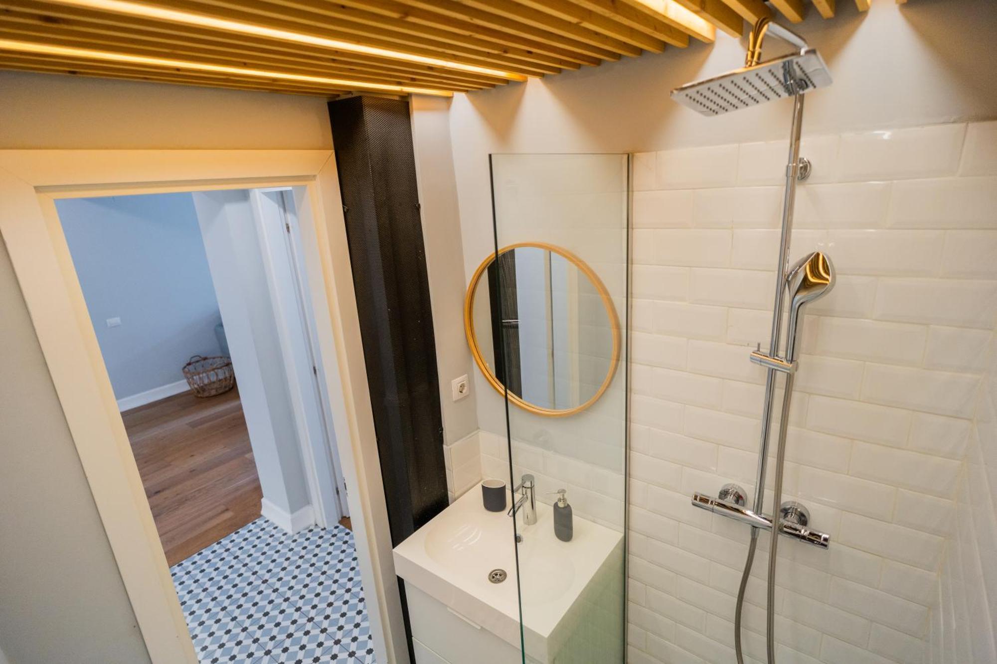 Boutique Luxury - Alhambra * Bucureşti
