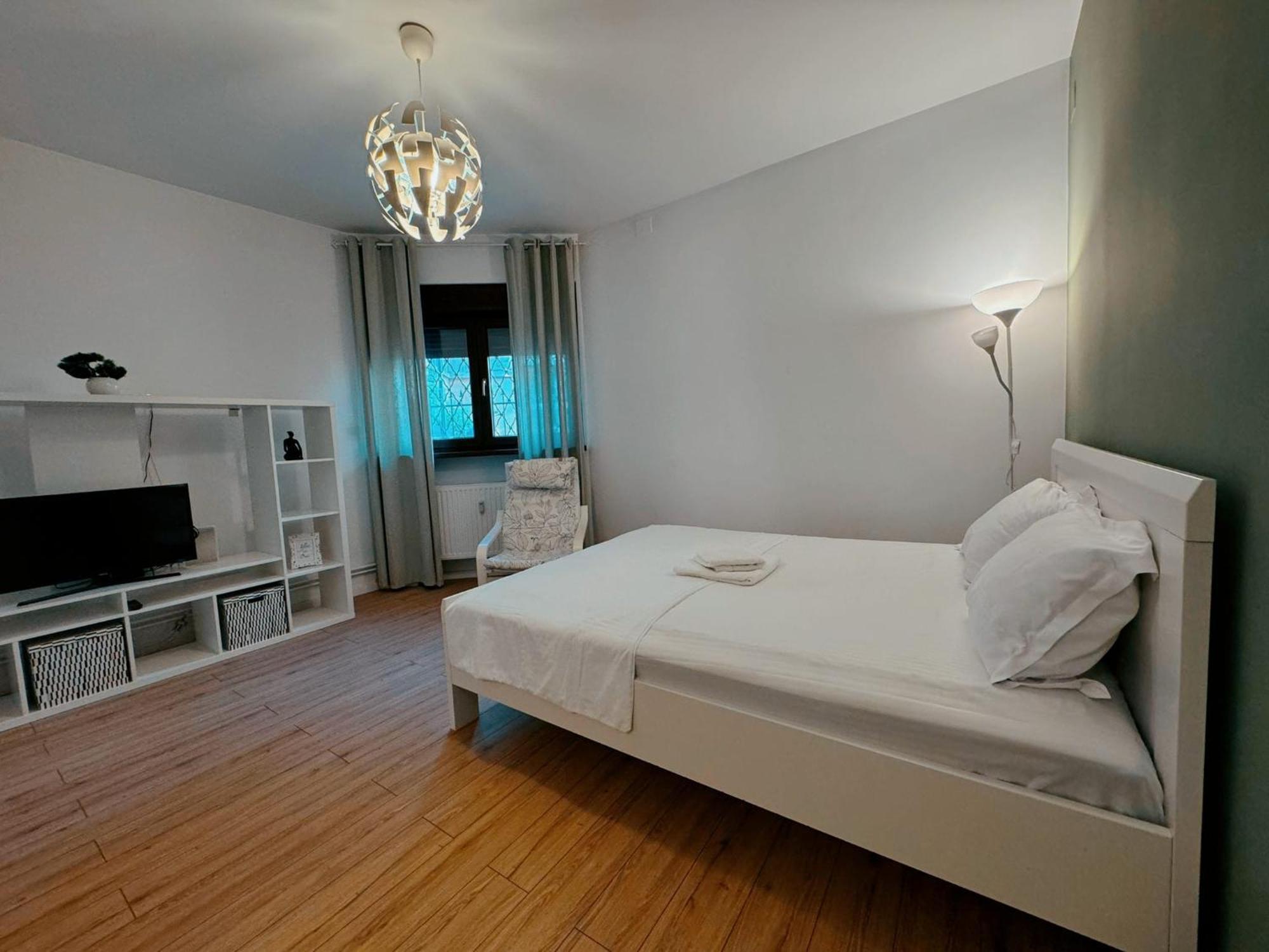 Abbey Romana Apartment Bucharest