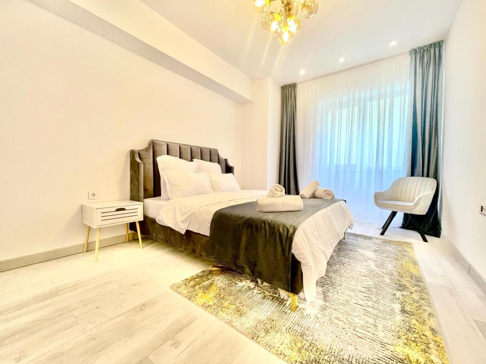 Aparthotel Yamaluxe -