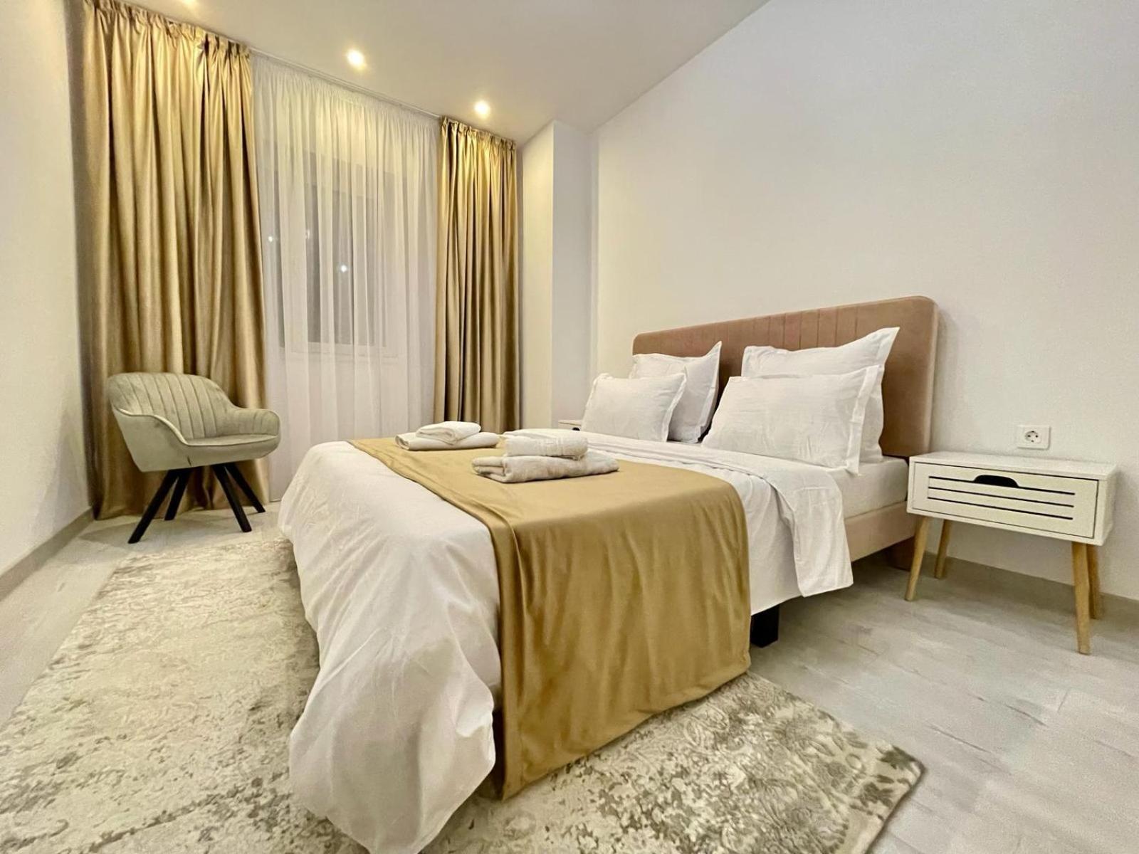 Aparthotel Yamaluxe - Bucareste