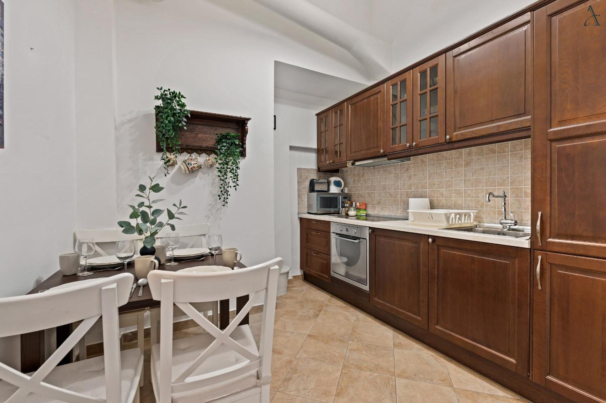 2 Bdr In Old Town Bucharest