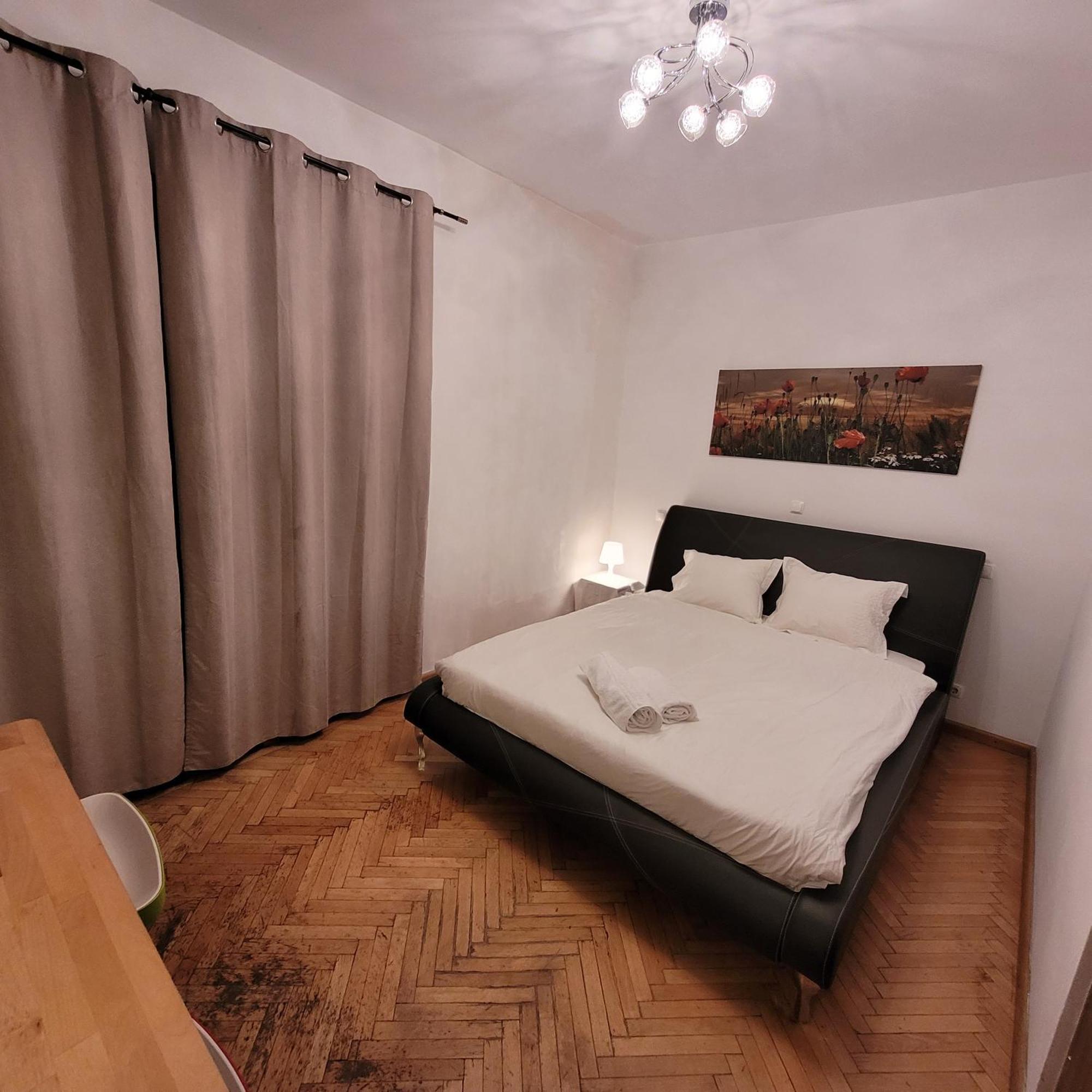 Anastasia Balcescu 3 Self Check In Code From 2 Pm With Kitchen Aparthotel Bucharest