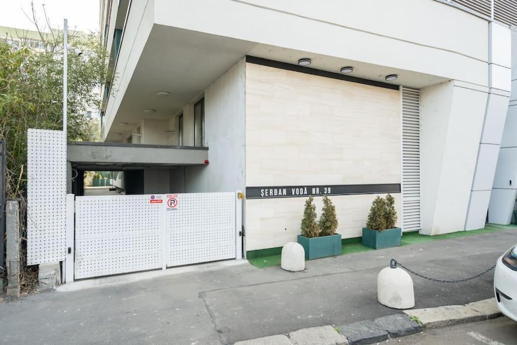 Apartment 18 - New Building & Parking Bucharest