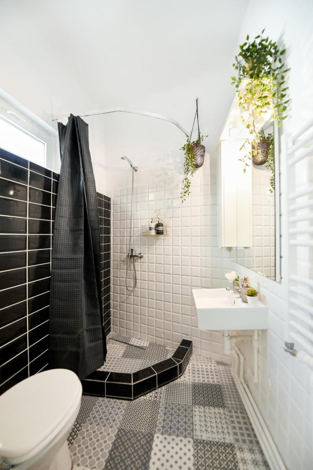 Historic Charm Meets Modern Luxury - Stylish In The Center *