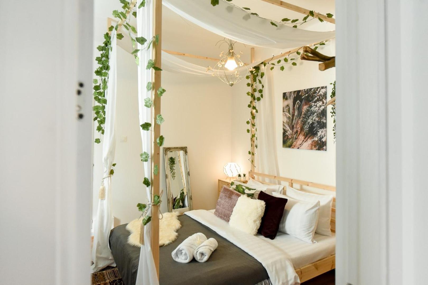 Historic Charm Meets Modern Luxury - Stylish In The Center * Bucureşti