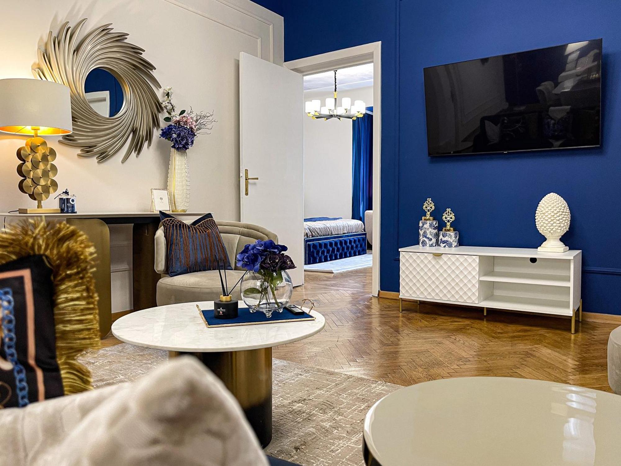Apartment Qult - Cloud Atlas