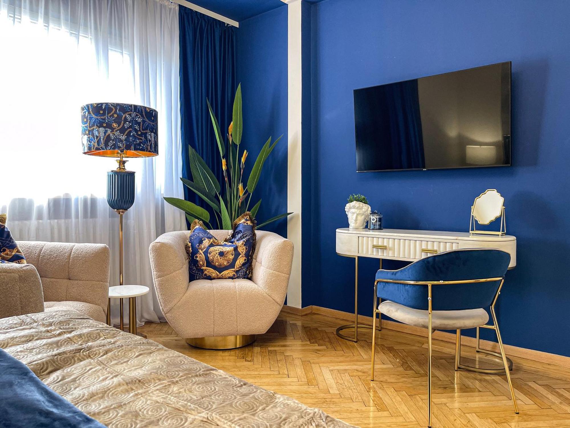 Qult - Cloud Atlas Apartment