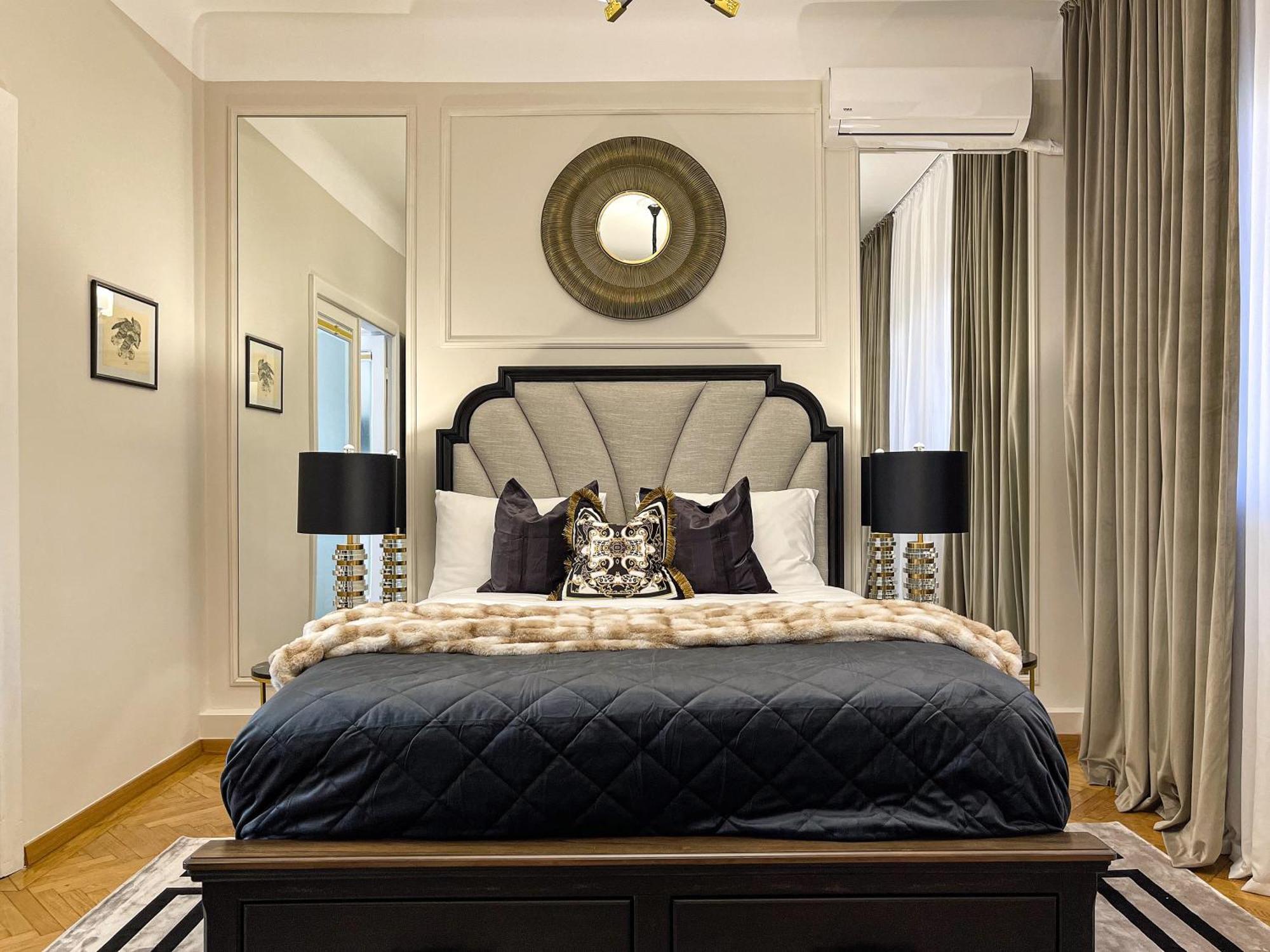 Qult - Cloud Atlas Apartment Bucharest