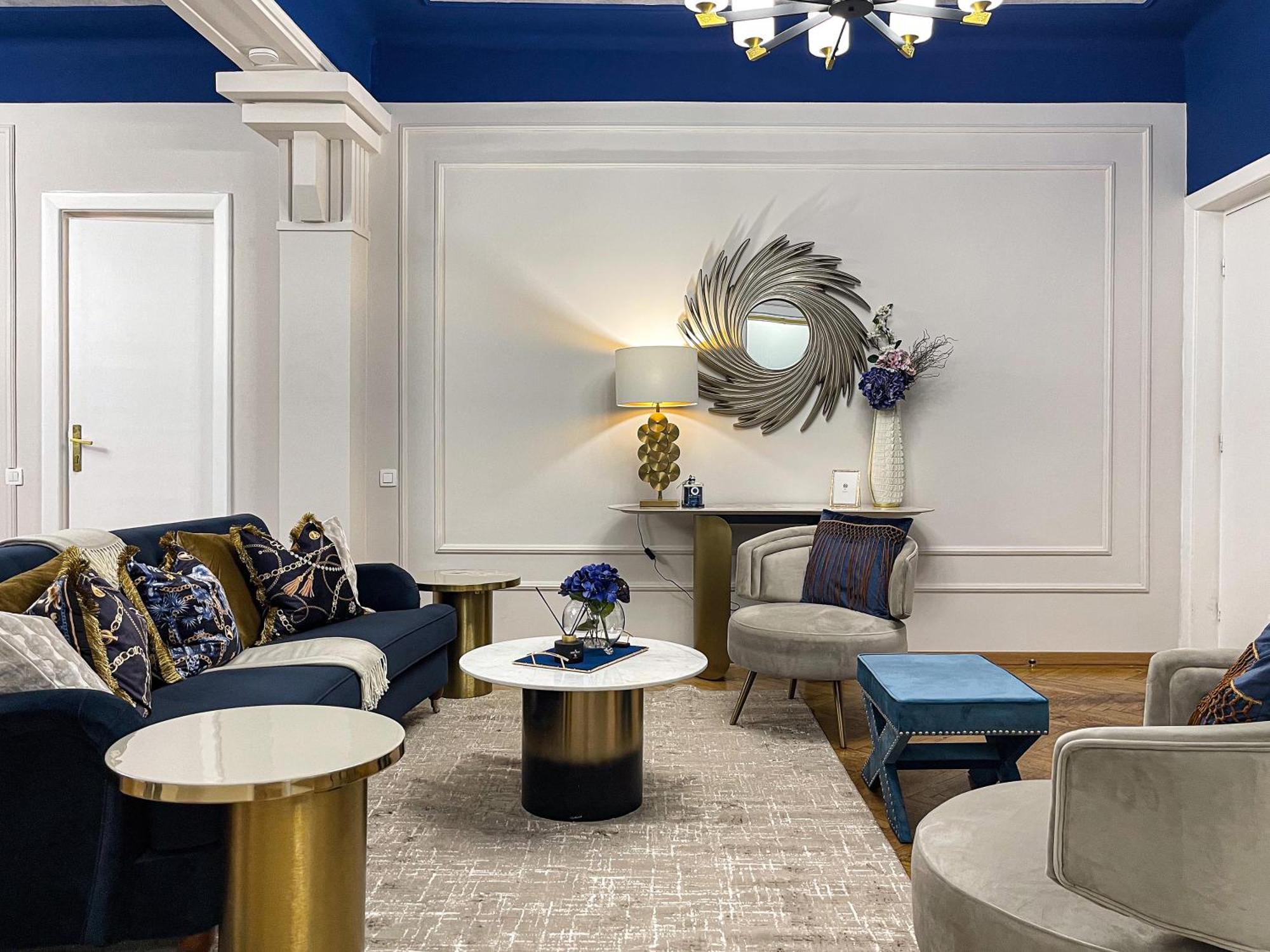 Apartment Qult - Cloud Atlas *