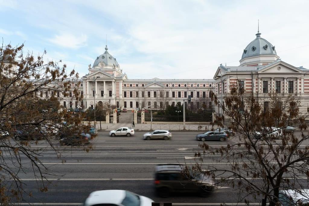 Hematite - Selestate * Bucureşti