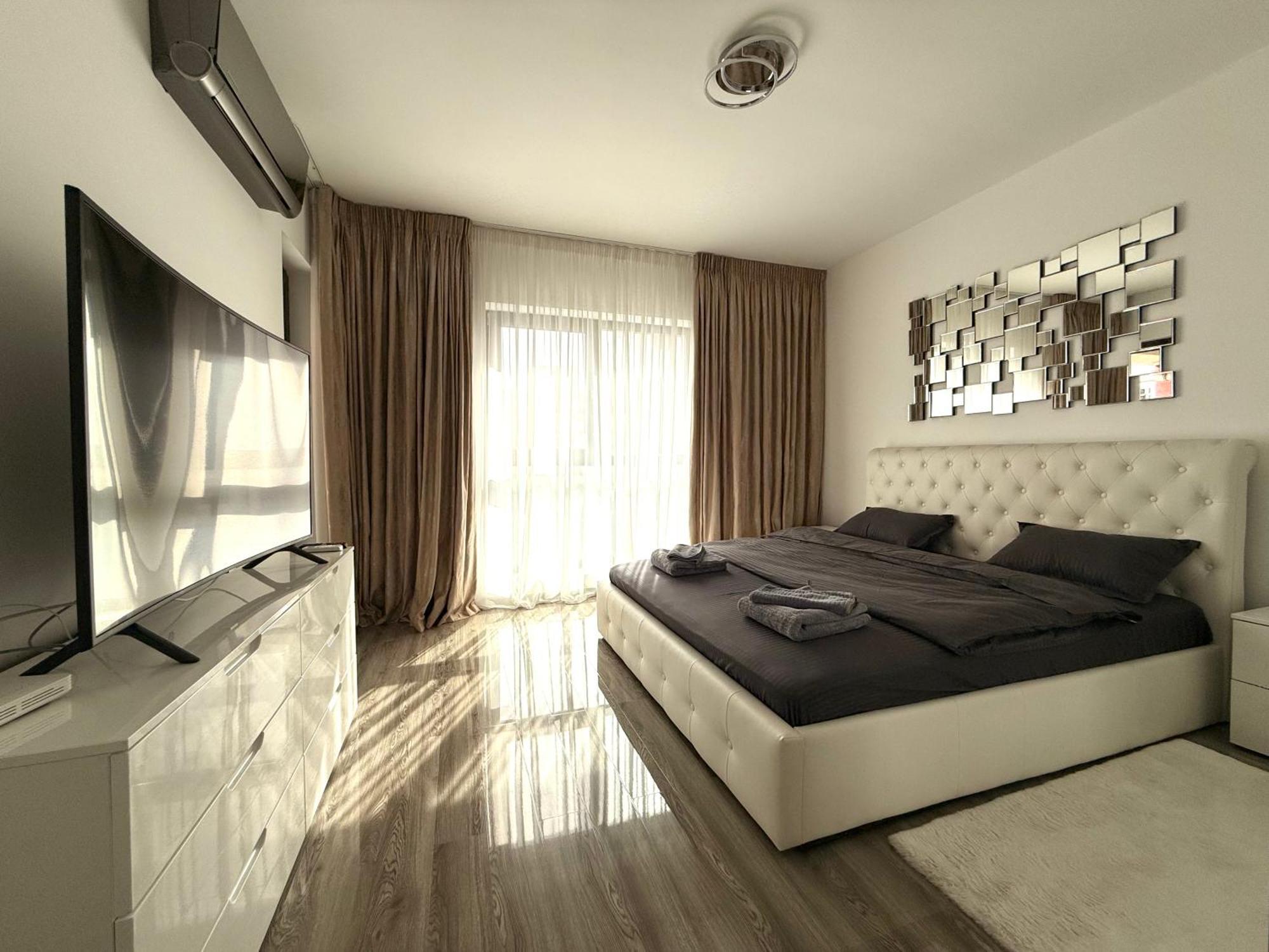 Plaza Faza 2 Apartment Bucharest