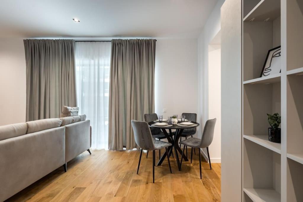 Apartment Maze Stripe 1 Bedroom In One Cotroceni *
