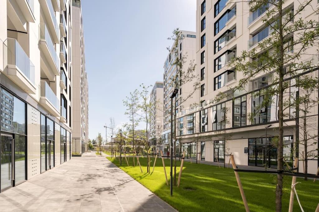 Maze Stripe 1 Bedroom In One Cotroceni Apartment Bucharest