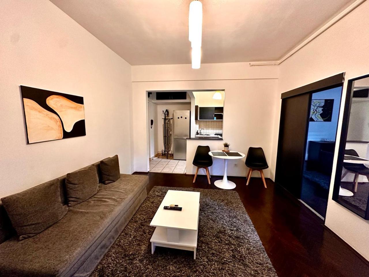 Apartamento Conta Bucareste