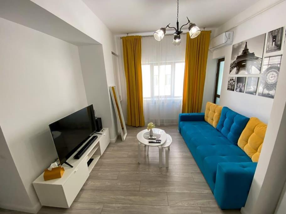 Cozy With 2 Apartment Bucharest