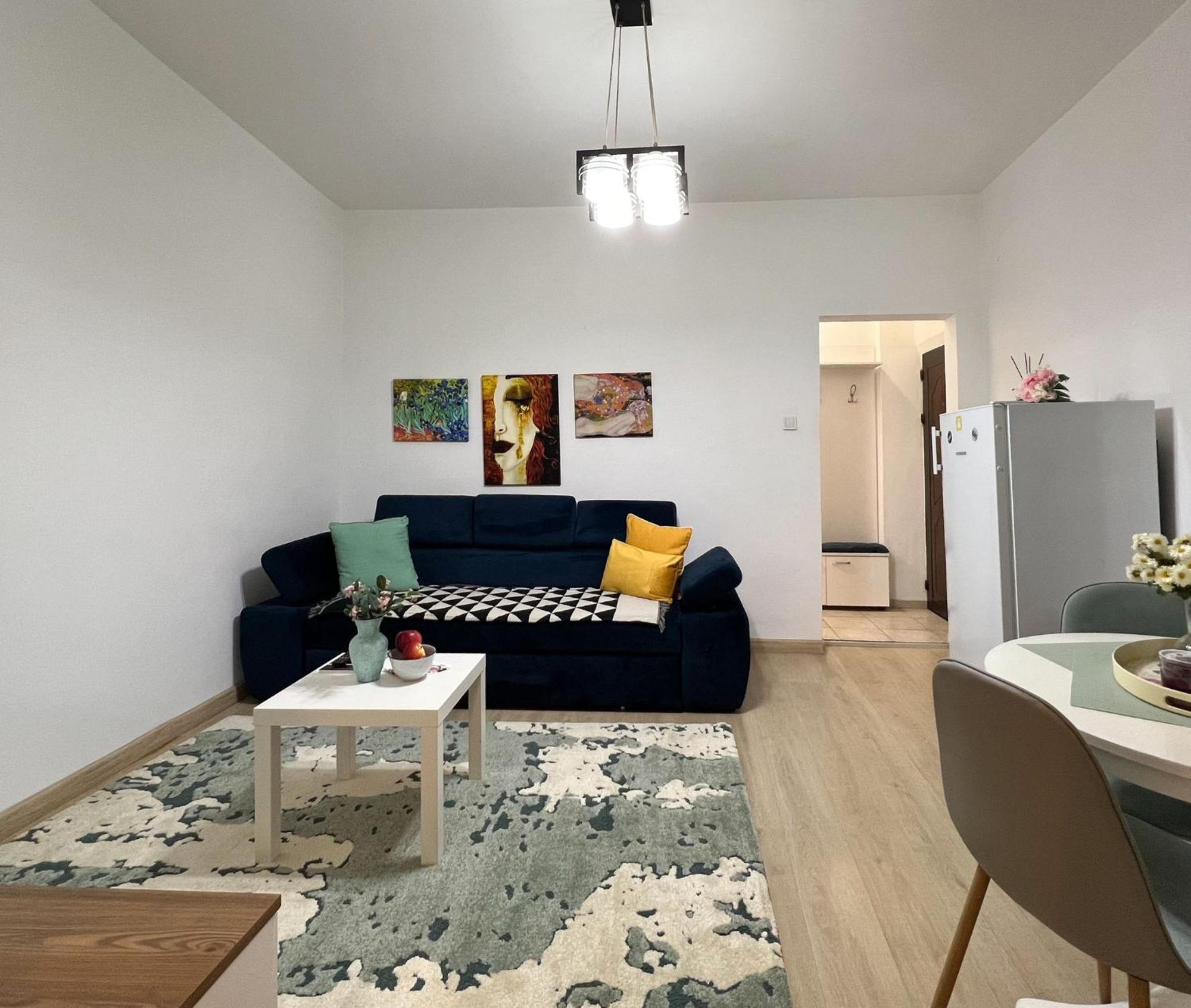 Old Cozy Apartamento Bucareste