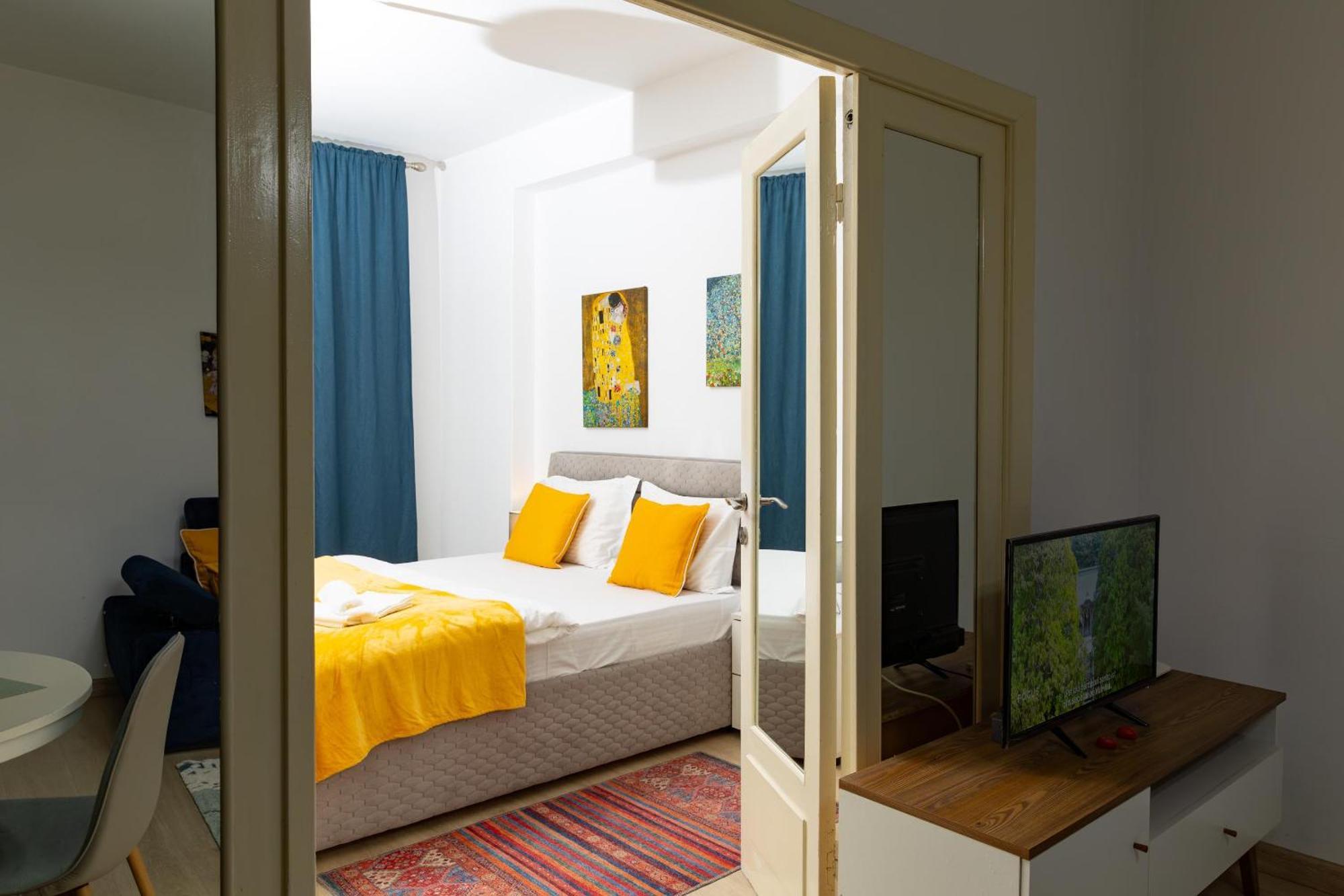 Old Cozy Apartamento Bucareste
