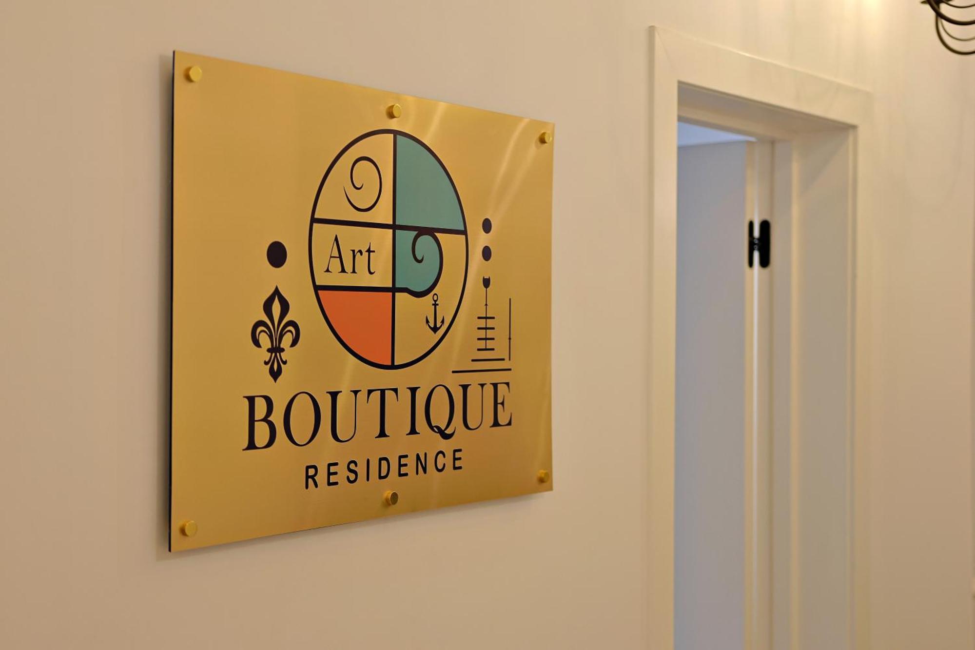 Art Boutique
