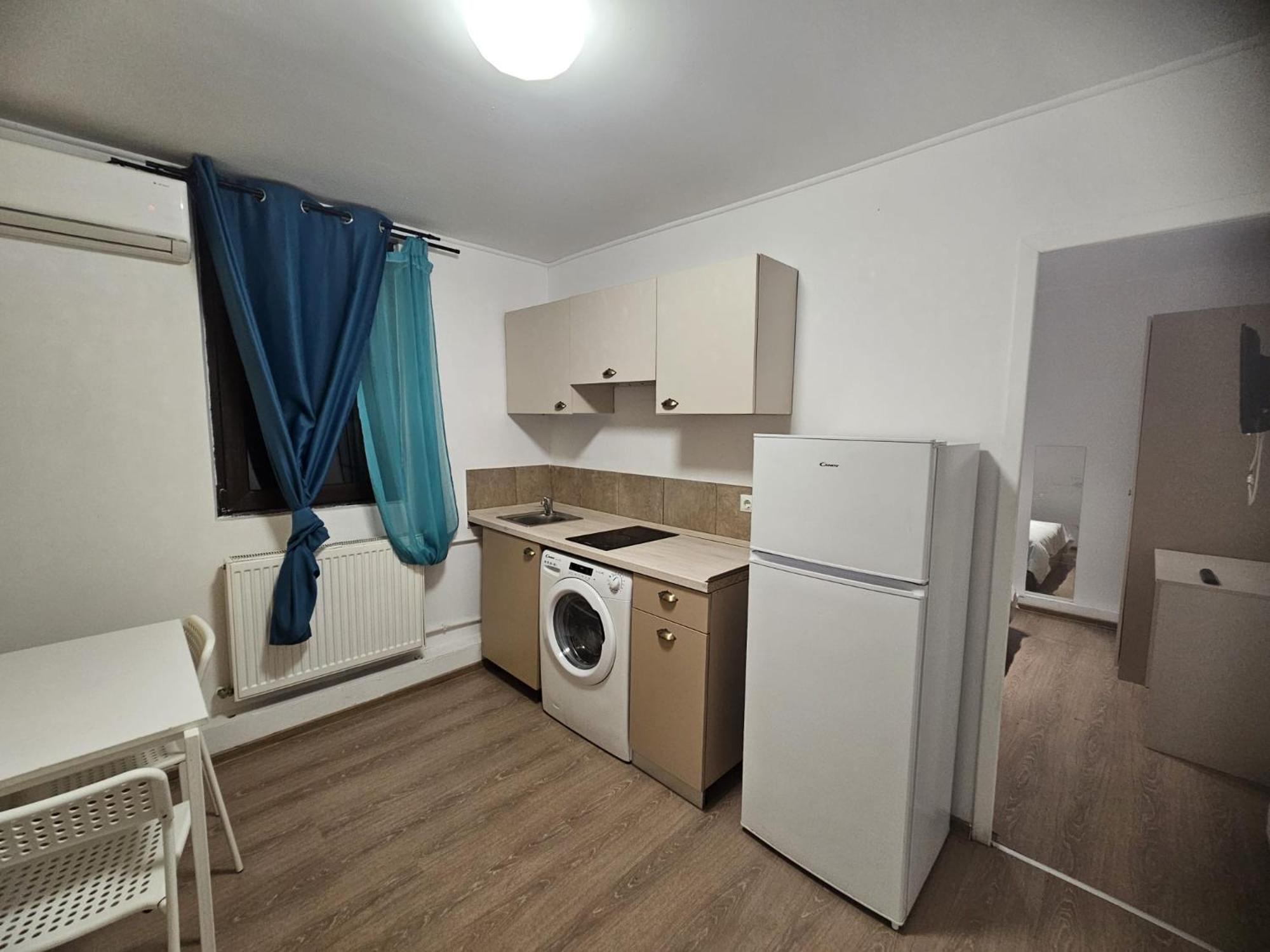 Apartment Stanford Gara De Nord