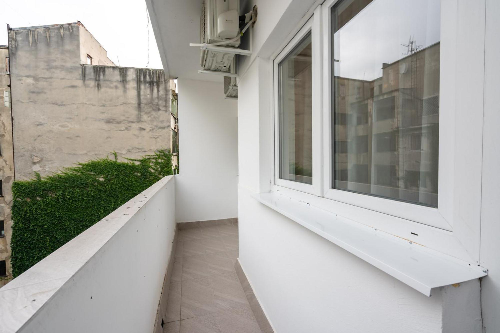 Elegant Escape With Balcony Calea Victoriei Apartament