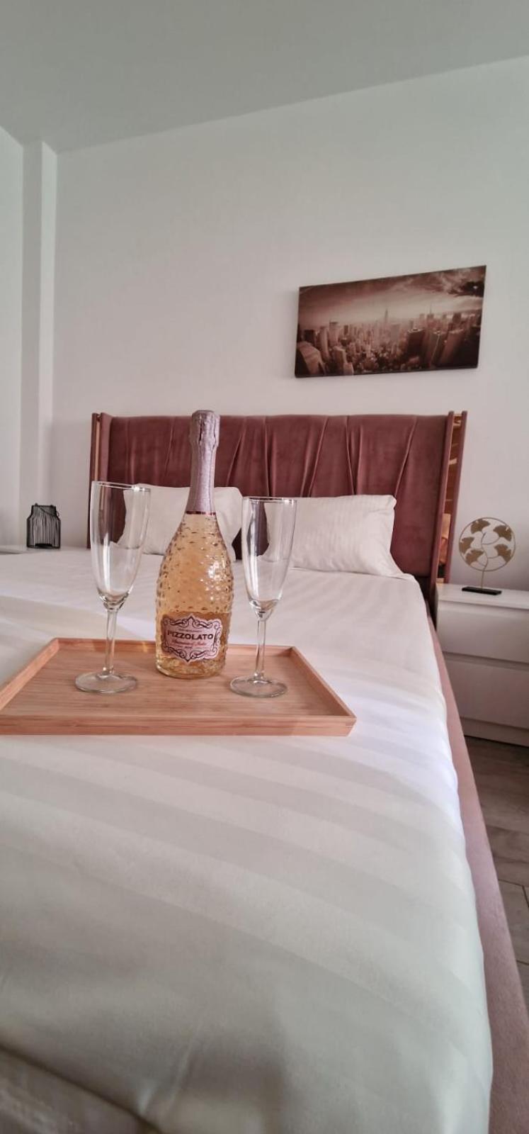 Apartment Carol - Vibes Bucharest