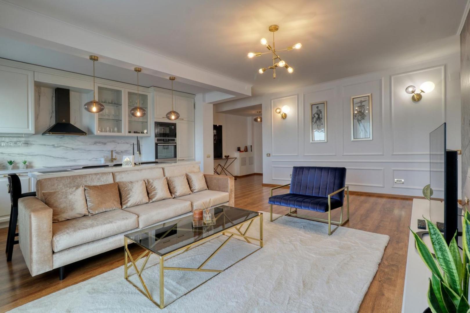 14th Luxury Flat Apartment