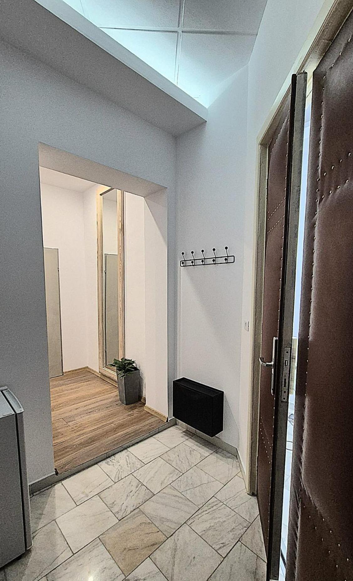 Boutique Old 1 Apartment Bucharest