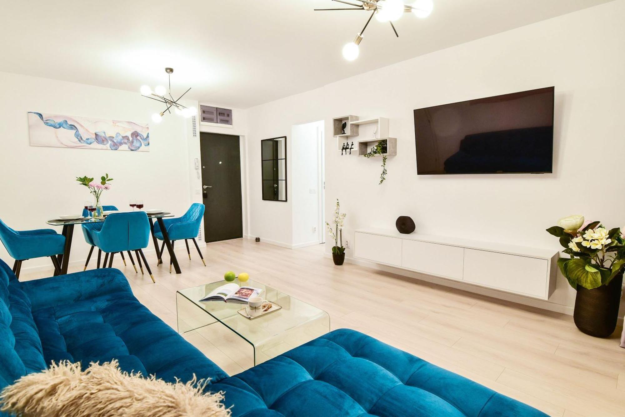 Center By Alia * Bucharest