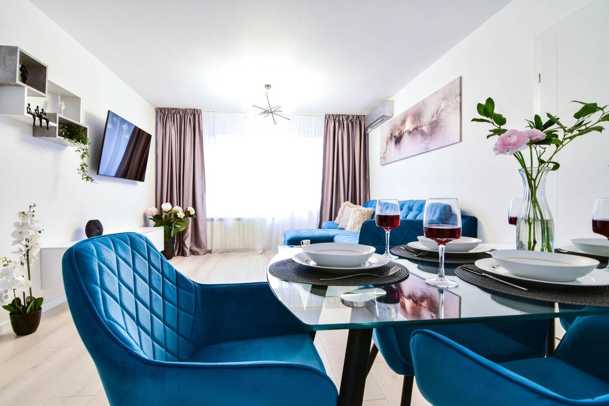 Center By Alia Bucharest